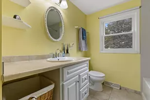 148 Beth Ct, Burlington, WI 53105 - Photo 18