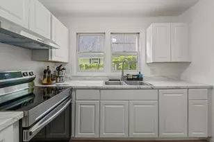 3231 Chicago Club Dr, Delavan, WI 53115 - Photo 8