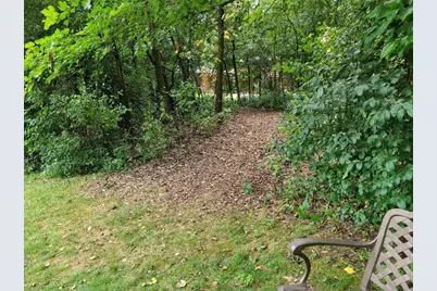 2850 S Amor Dr, New Berlin, WI 53146 - Photo 32