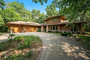 2850 S Amor Dr, New Berlin, WI 53146 - Photo 1