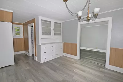 738  Broadway St, Sheboygan Falls, WI 53085 - Photo 8