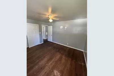 5708 N 97th St #5710, Milwaukee, WI 53225 - Photo 10