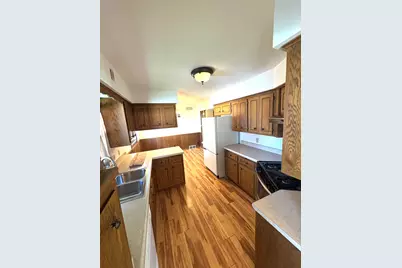 5527 N Meadows Dr, Racine, WI 53402 - Photo 16