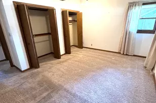 5527 N Meadows Dr, Racine, WI 53402 - Photo 20