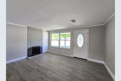 3729 W Kaul Ave, Milwaukee, WI 53209 - Photo 6