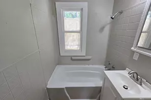 4608 N 45th St, Milwaukee, WI 53218 - Photo 10