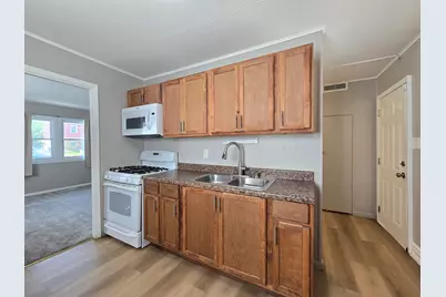 4608 N 45th St, Milwaukee, WI 53218 - Photo 4