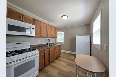 4608 N 45th St, Milwaukee, WI 53218 - Photo 2