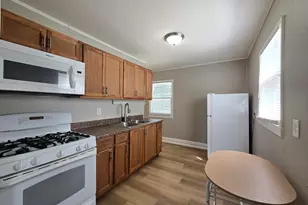 4608 N 45th St, Milwaukee, WI 53218 - Photo 2