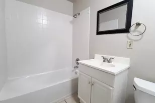 1851 N Pulaski St, Milwaukee, WI 53202 - Photo 14