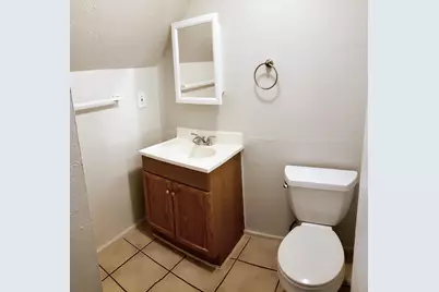 1851 N Pulaski St, Milwaukee, WI 53202 - Photo 22
