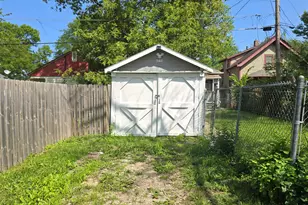 4933 N 38th St, Milwaukee, WI 53209 - Photo 20