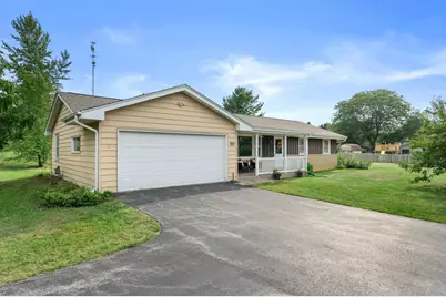 19615 W Coffee Rd, New Berlin, WI 53146 - Photo 8