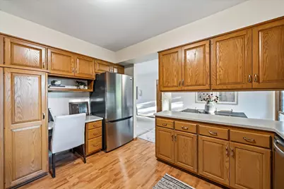 923 W Whitefish Rd, Port Washington, WI 53074 - Photo 8