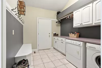 N66W38333  Deer Creek Ct, Oconomowoc, WI 53066 - Photo 58