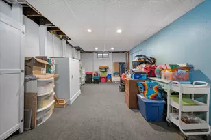 3172 N 80th St, Milwaukee, WI 53222 - Photo 20
