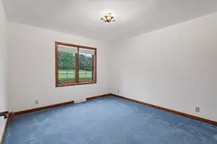 N27W30818 Golf Hills Dr, Delafield, WI 53072 - Photo 20
