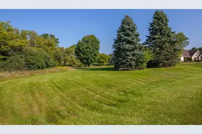 N27W30818  Golf Hills Dr, Delafield, WI 53072 - Photo 42