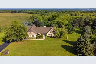 N27W30818  Golf Hills Dr, Delafield, WI 53072 - Photo 44