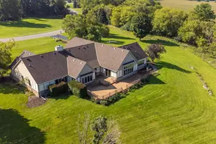 N27W30818 Golf Hills Dr, Delafield, WI 53072 - Photo 38