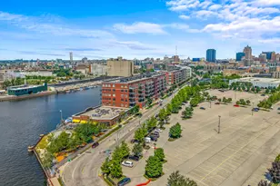 541 E Erie St, Milwaukee, WI 53202 - Photo 44