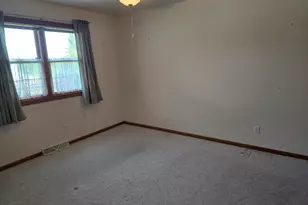 545 Ohio Ave, Oostburg, WI 53070 - Photo 14