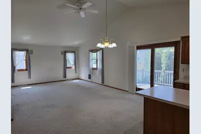 545  Ohio Ave, Oostburg, WI 53070 - Photo 2