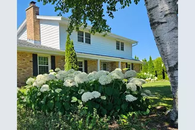 S40W22816  Sommers Hills Dr, Waukesha, WI 53189 - Photo 56