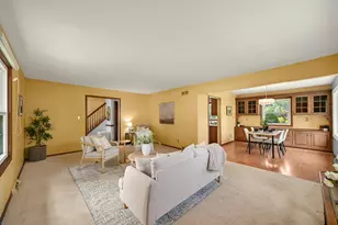 S40W22816 Sommers Hills Dr, Waukesha, WI 53189 - Photo 8