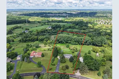 S40W22816  Sommers Hills Dr, Waukesha, WI 53189 - Photo 54