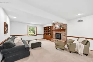 S40W22816 Sommers Hills Dr, Waukesha, WI 53189 - Photo 18