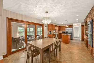 10818 N Norway Dr, Mequon, WI 53092 - Photo 10