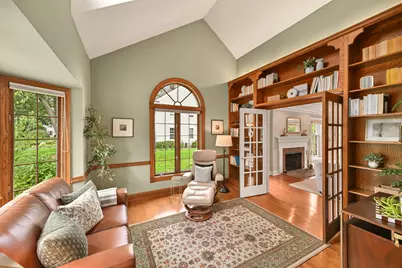 10818 N Norway Dr, Mequon, WI 53092 - Photo 6