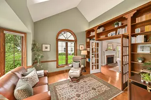 10818 N Norway Dr, Mequon, WI 53092 - Photo 6