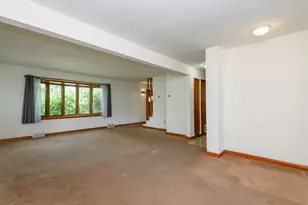 800 Western Ave, Waukesha, WI 53188 - Photo 4
