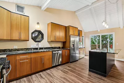 W333S221  Glen Oaks Dr, Delafield, WI 53018 - Photo 22