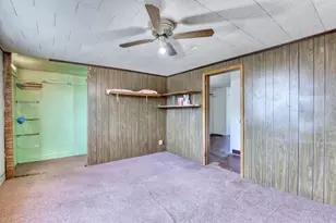 427 W Main St, Newburg, WI 53090 - Photo 14