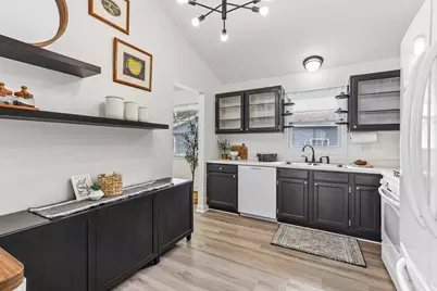 W136S6953  Hale Park Dr, Muskego, WI 53150 - Photo 10