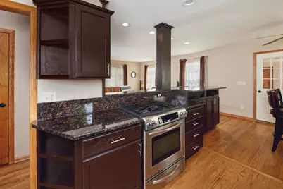 113 N 121st St, Wauwatosa, WI 53226 - Photo 18