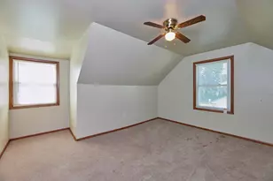 113 N 121st St, Wauwatosa, WI 53226 - Photo 30