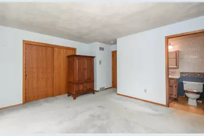 S29W29210  Wayne Keith Cir, Genesee, WI 53188 - Photo 32