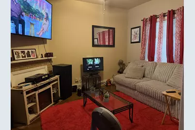 1906 N 33rd St, Milwaukee, WI 53208 - Photo 4