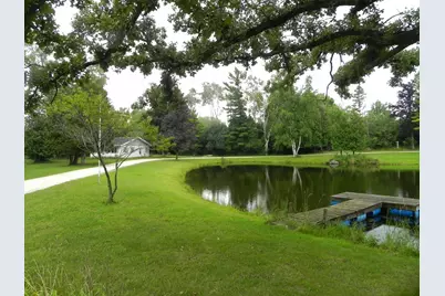 2300  Maple Rd, Grafton, WI 53024 - Photo 24