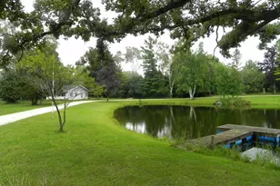 2300 Maple Rd, Grafton, WI 53024 - Photo 24