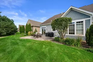 1758 Bess Ct, Oconomowoc, WI 53066 - Photo 2