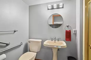 1668 Atlanta Cir, Manitowoc, WI 54220 - Photo 36