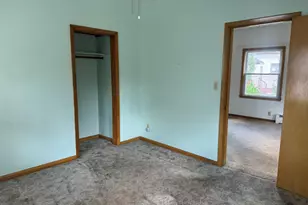 1604 54th St, Kenosha, WI 53140 - Photo 8