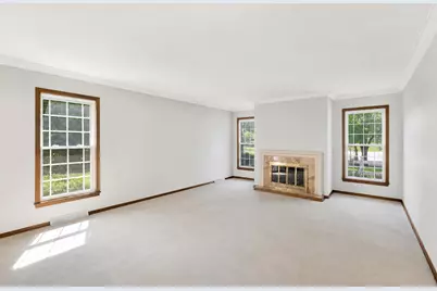 16420  Tia Ct, Brookfield, WI 53005 - Photo 10