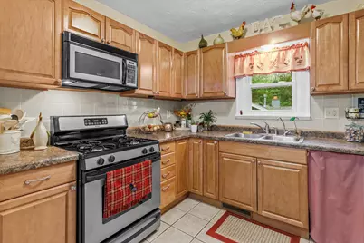 82  Jewell Dr, Williams Bay, WI 53191 - Photo 2