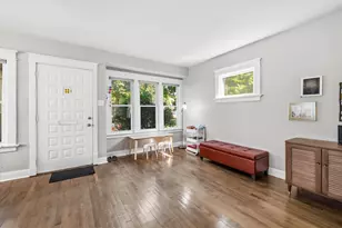 3313 N Bremen St, Milwaukee, WI 53212 - Photo 6